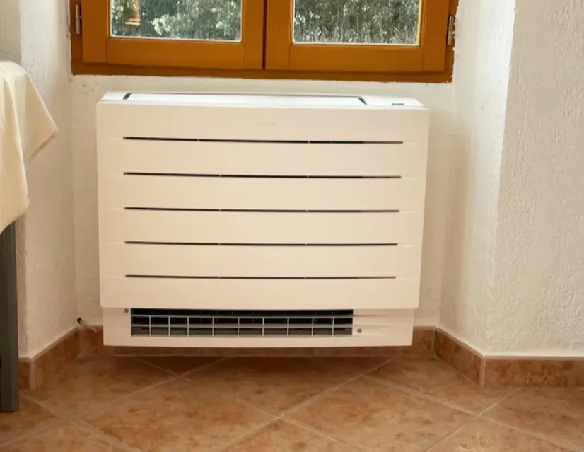 climatisation console Daikin installée dans un appartement à Ajaccio